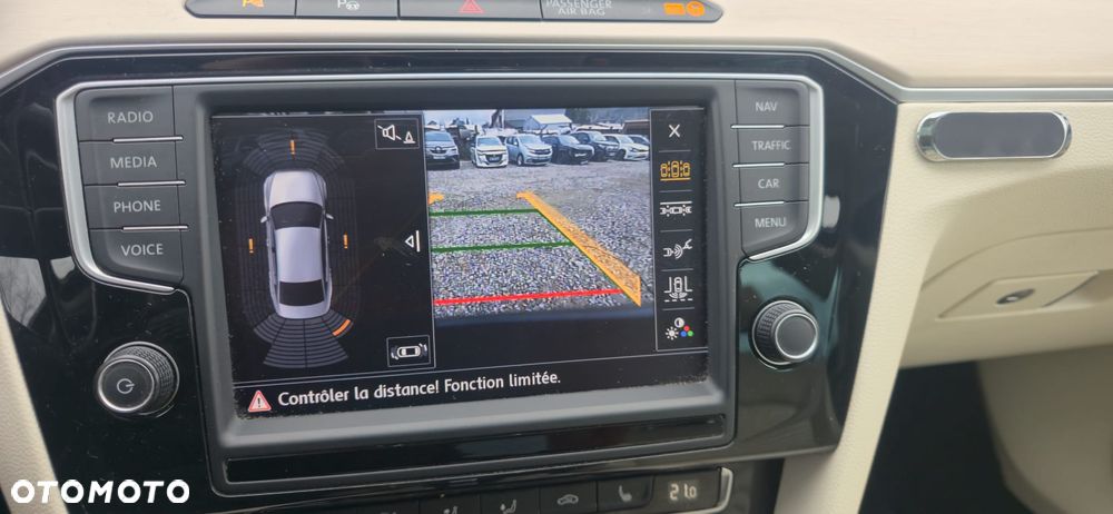 Volkswagen Passat 2.0 TDI BMT Comfortline DSG - 22