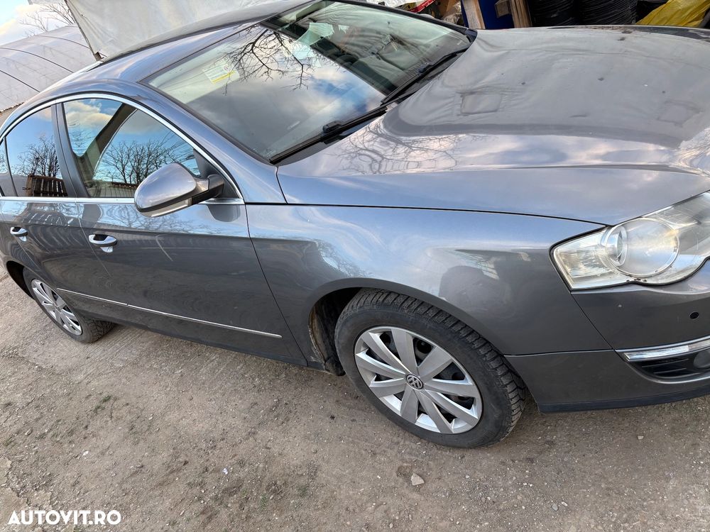 Volkswagen Passat - 5