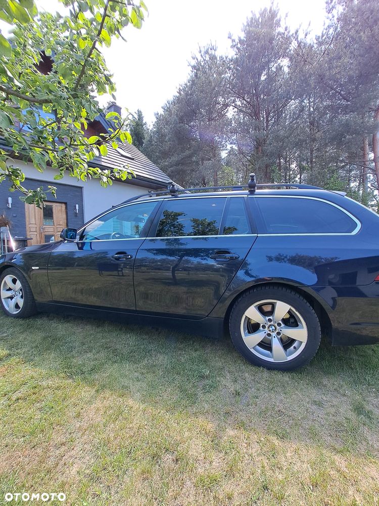 BMW Seria 5 525d - 3