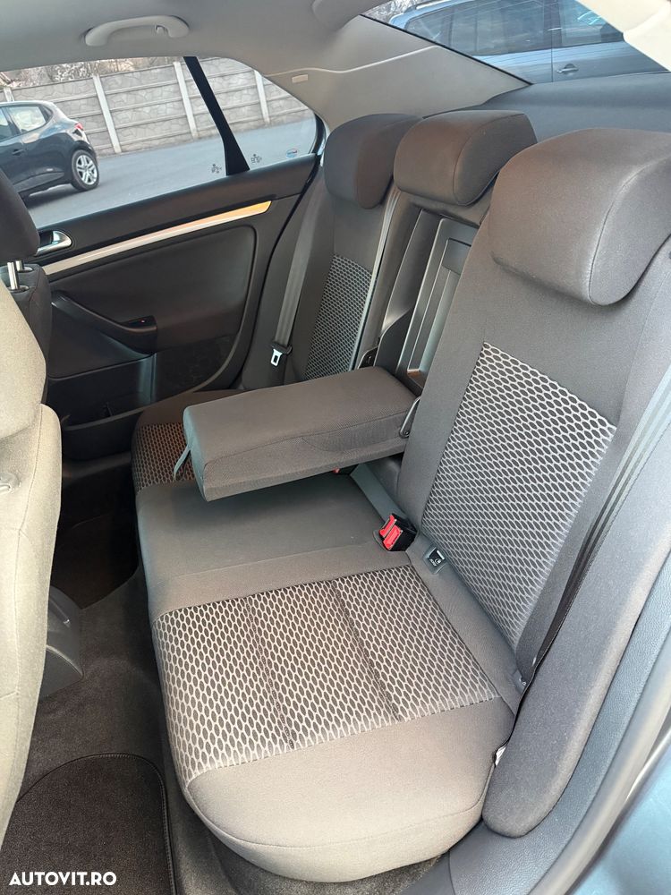 Volkswagen Jetta ver-1-6-dsg-comfortline - 8