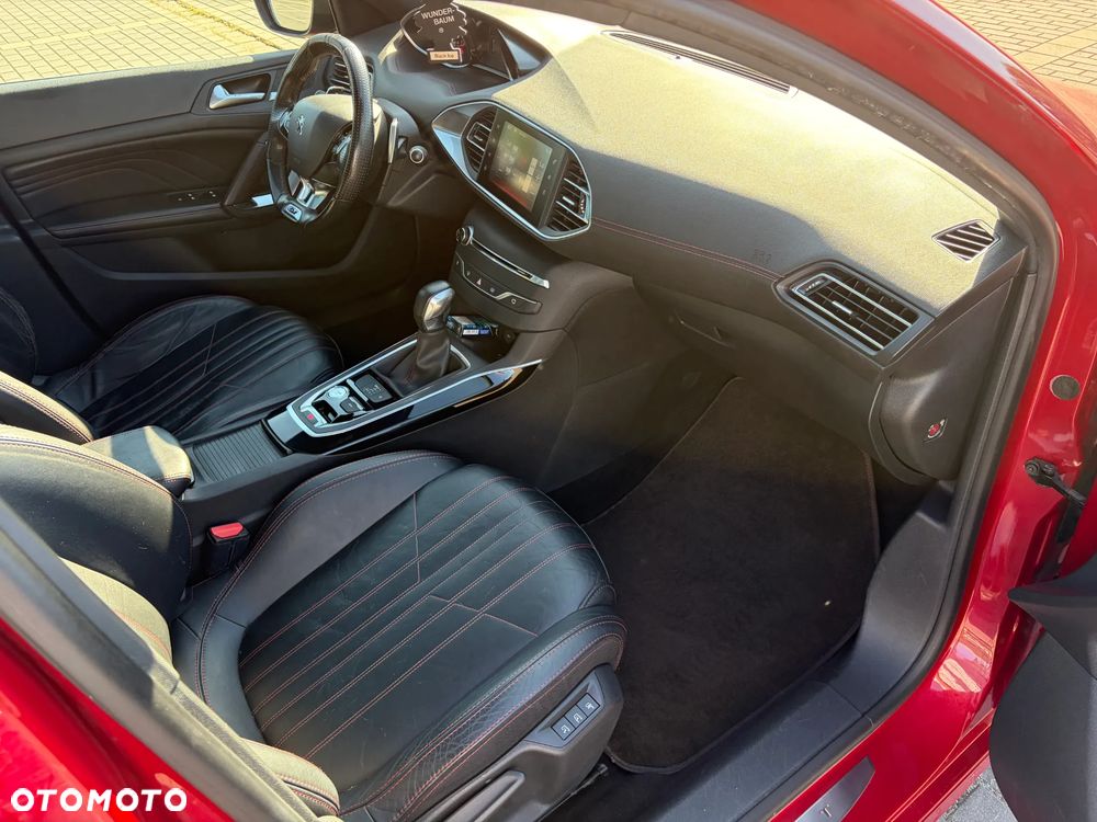 Peugeot 308 BlueHDi 180 EAT6 GT - 11