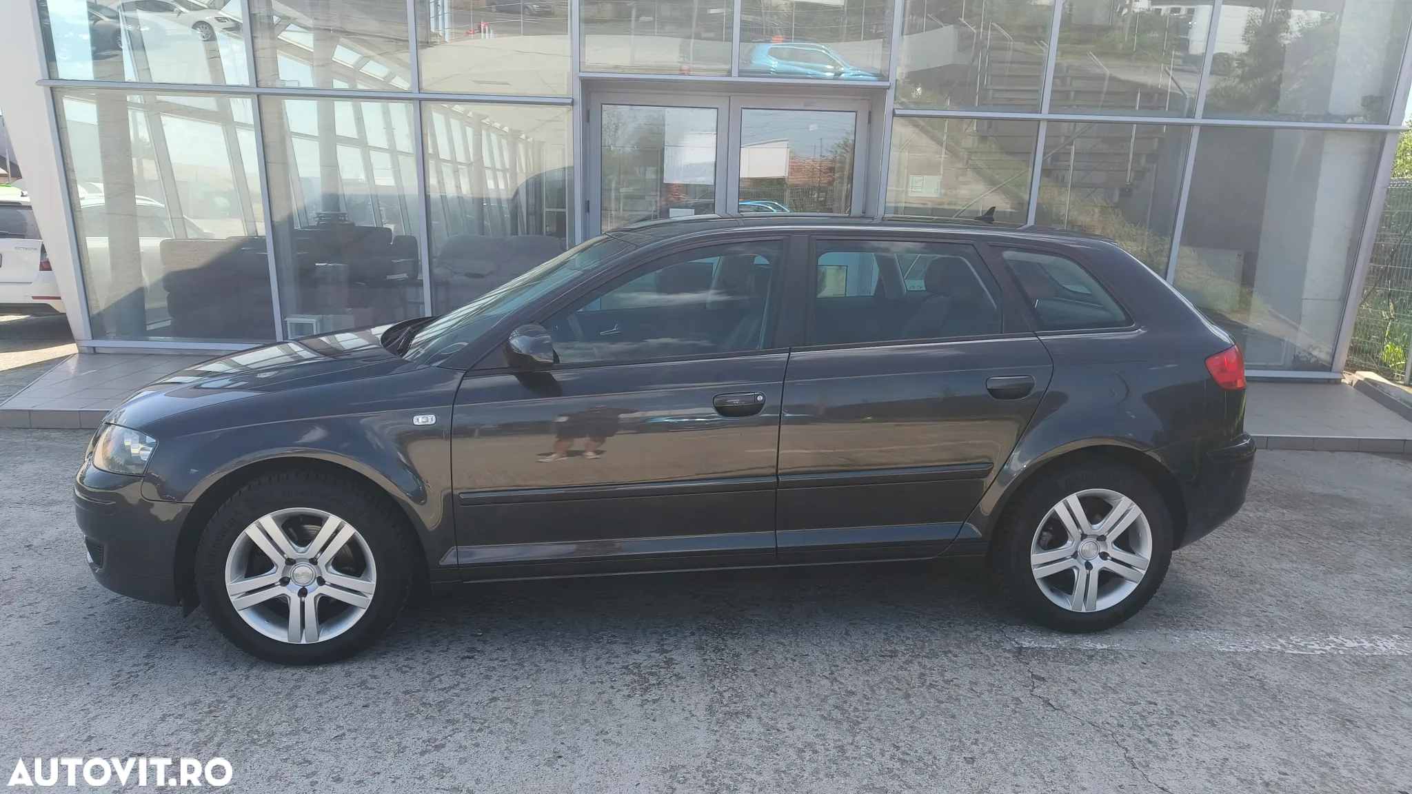 Audi A3 1.9 TDI Sportback Attraction - 3
