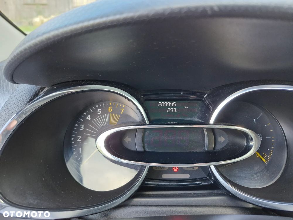 Renault Clio 1.2 16V Intens - 14