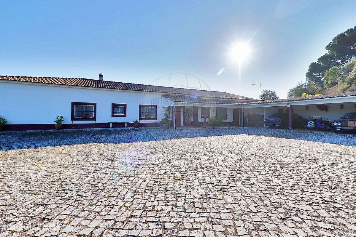 Moradia T4 para venda - Grande imagem: 4/49