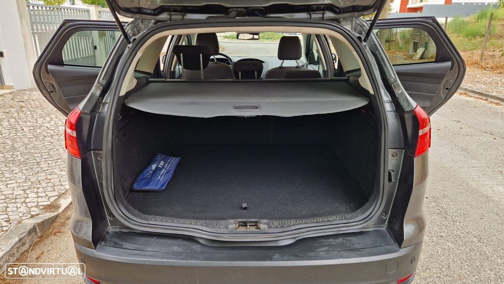 Ford Focus 1.5 TDCi Titanium - 8