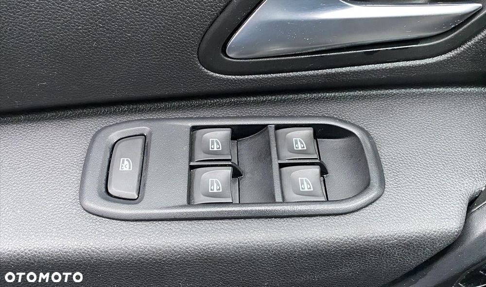 Dacia Duster 1.0 TCe Comfort - 17