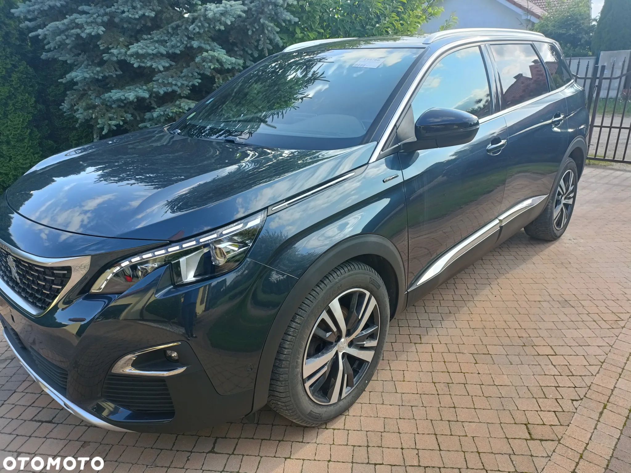 Peugeot 5008 1.6 BlueHDI Allure S&S EAT6 - 1