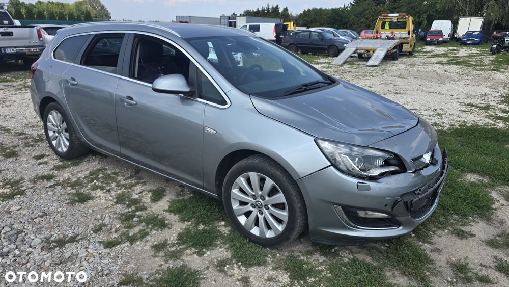Opel Astra 2.0 CDTI Cosmo S&S - 6