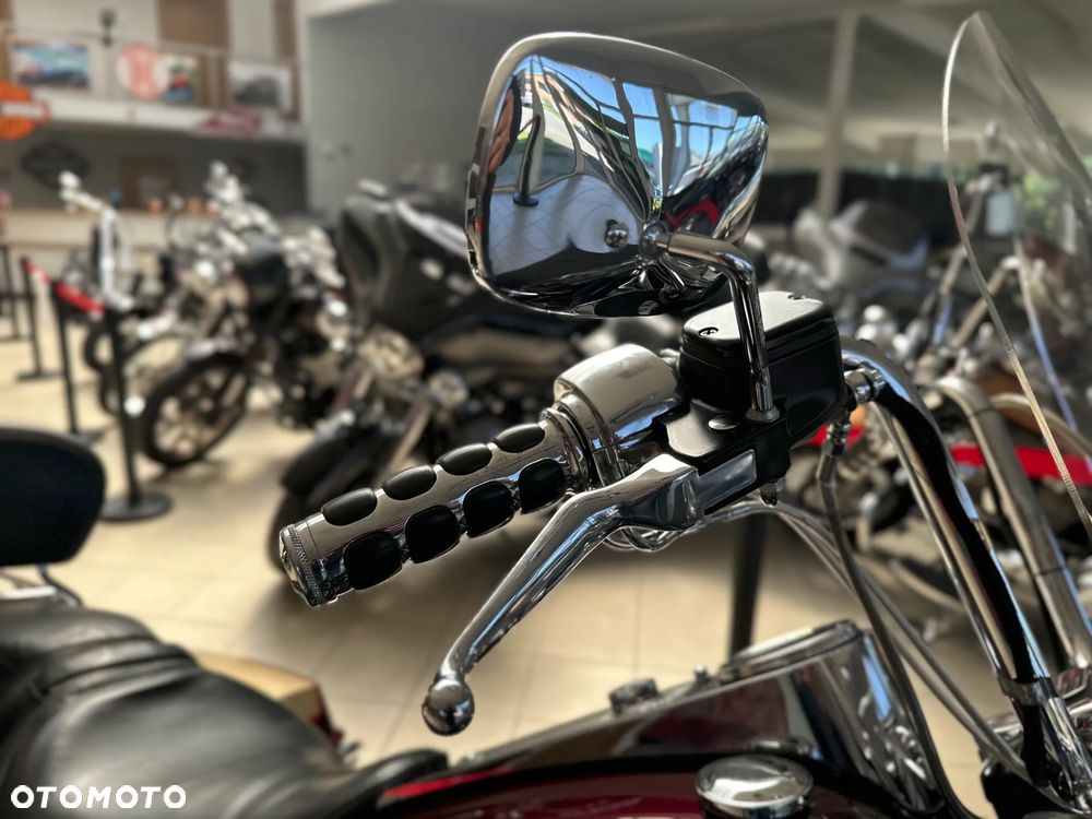 Harley-Davidson Touring Road King - 31