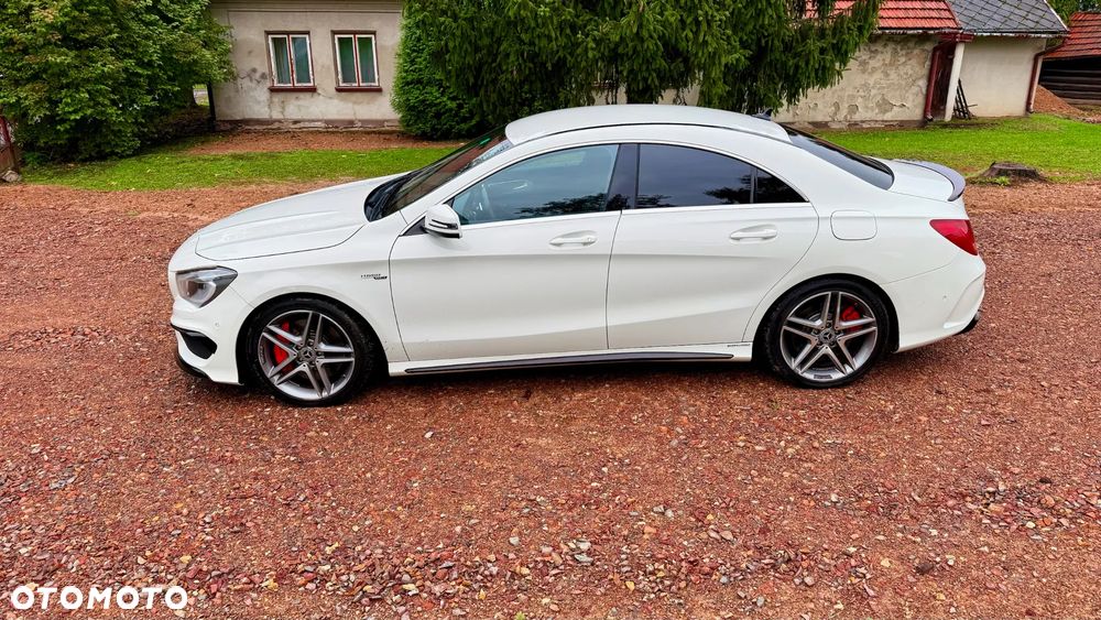 Mercedes-Benz CLA AMG 45 4-Matic - 13
