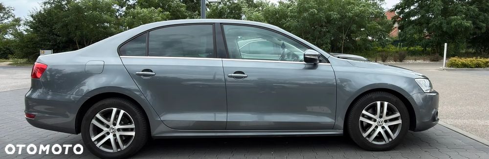 Volkswagen Jetta 1.4 TSI Highline - 9