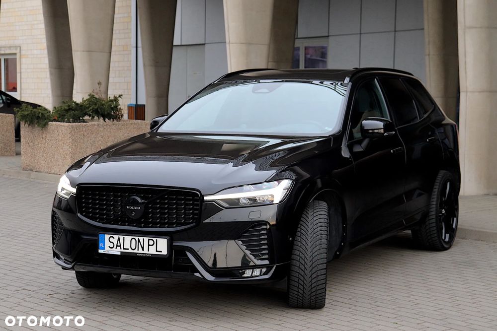 Volvo XC 60 B5 B AWD Ultra Black Edition - 6