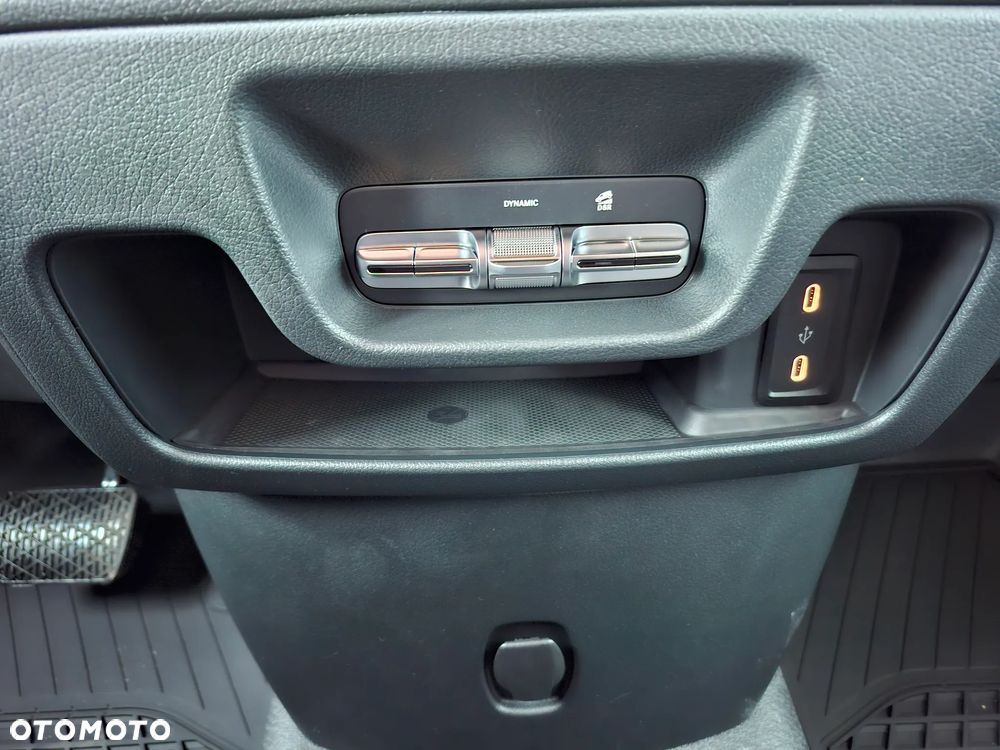 Mercedes-Benz Vito 116 CDI 4x4 Furgon PRO Długi 3200 mm - 26