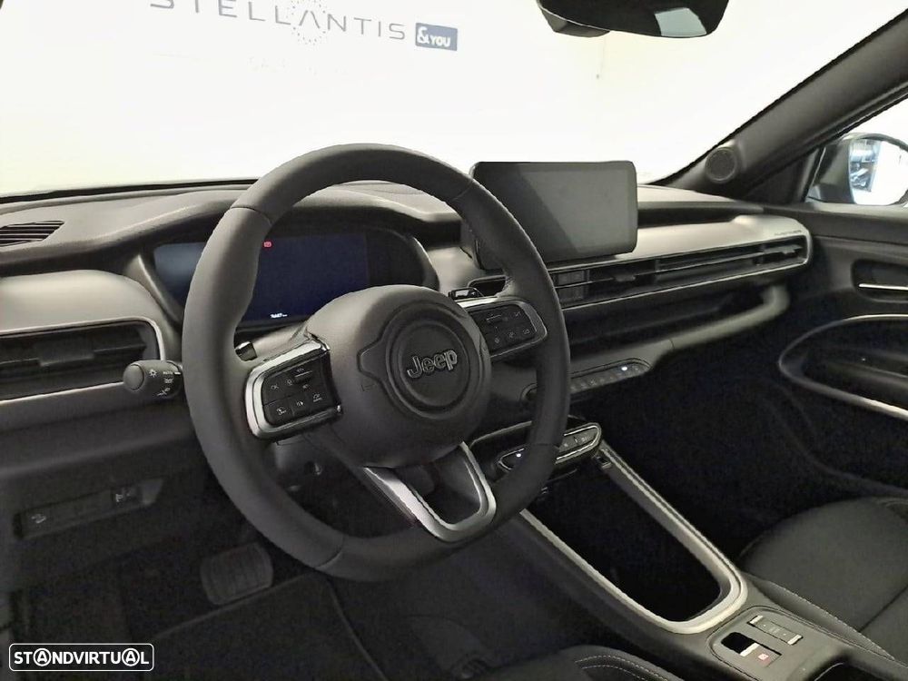 Jeep Avenger - 8