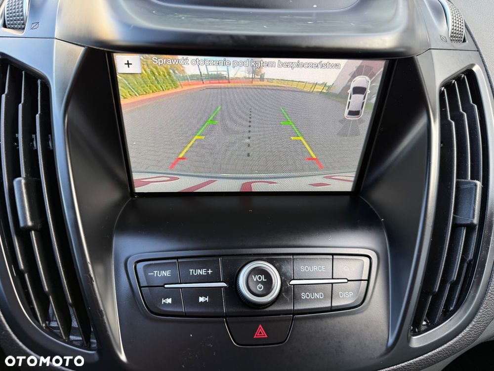 Ford Kuga - 22