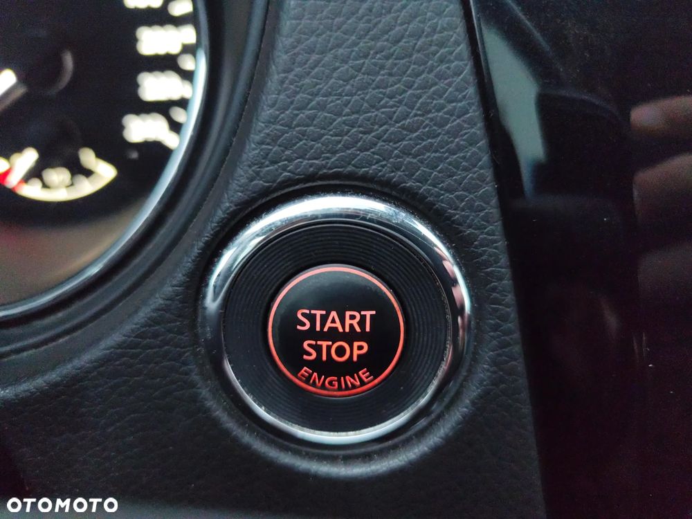 Nissan Qashqai 1.2 DIG-T Tekna EU6 - 28