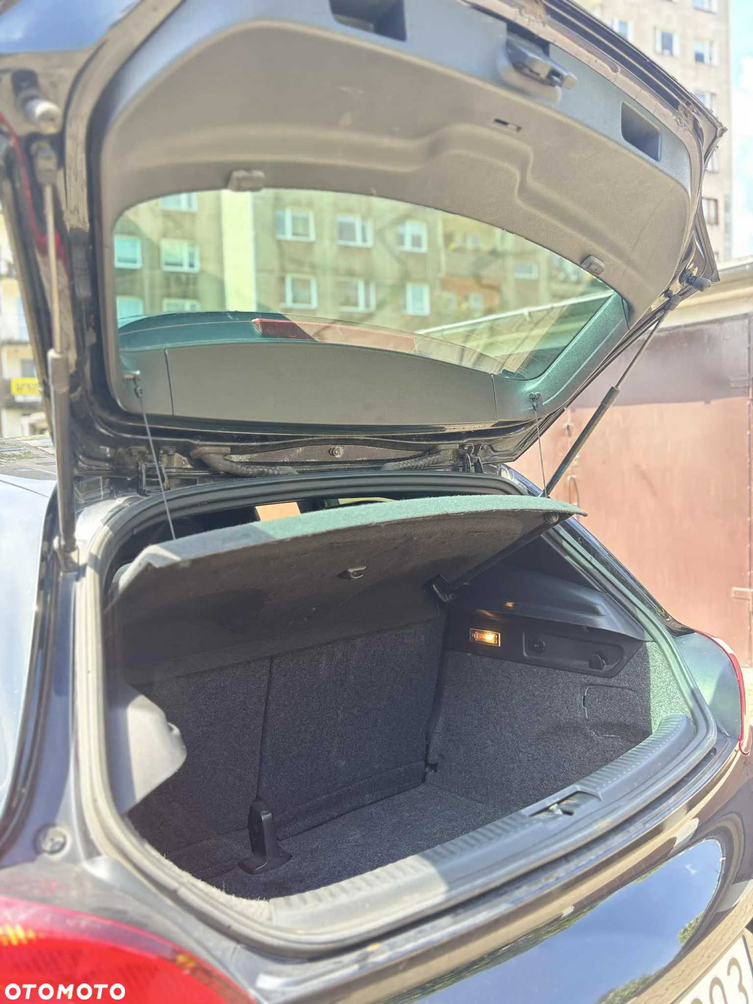 Volkswagen Scirocco 2.0 TDI - 15