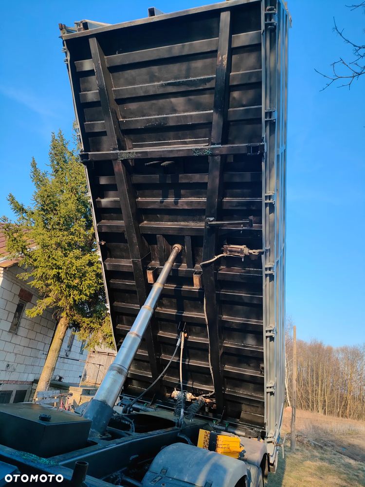 MAN TGA 35.440.  8x4 - 11