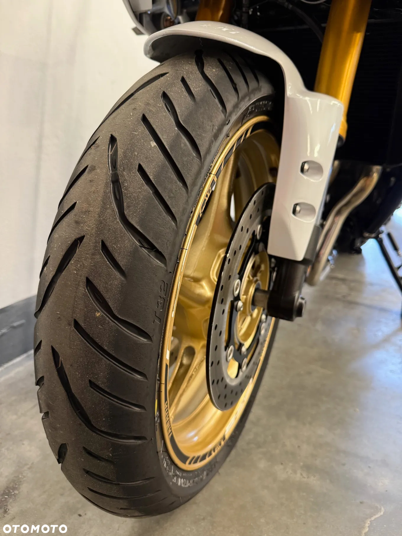 Yamaha FZ8 - 9