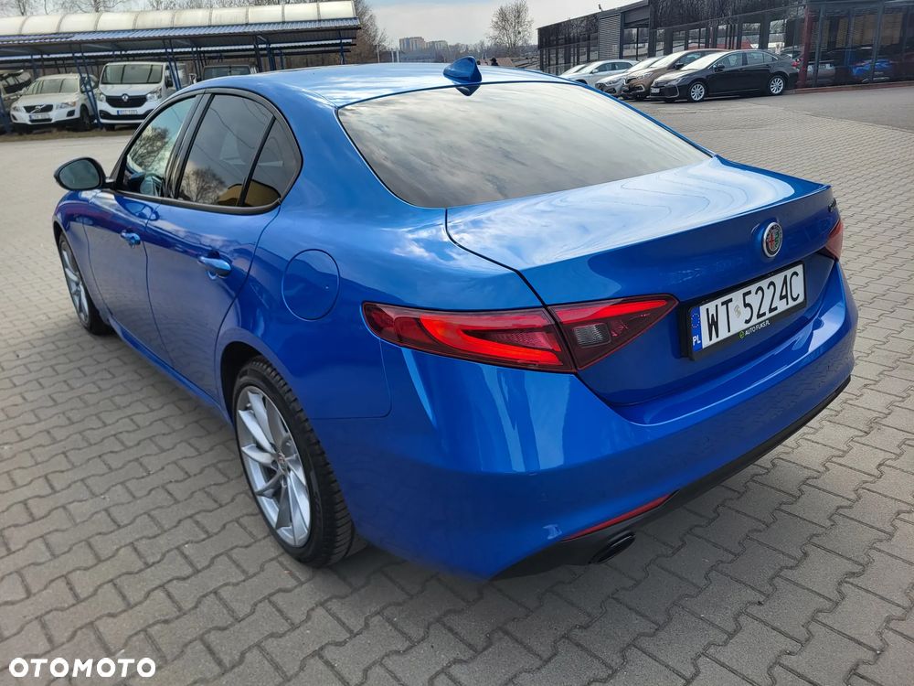 Alfa Romeo Giulia 2.0 Turbo Sprint - 4