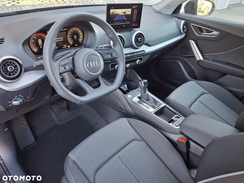 Audi Q2 - 10