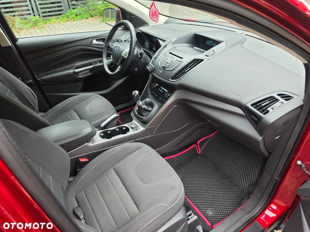 Ford Kuga 1.5 EcoBoost FWD Trend ASS - 4