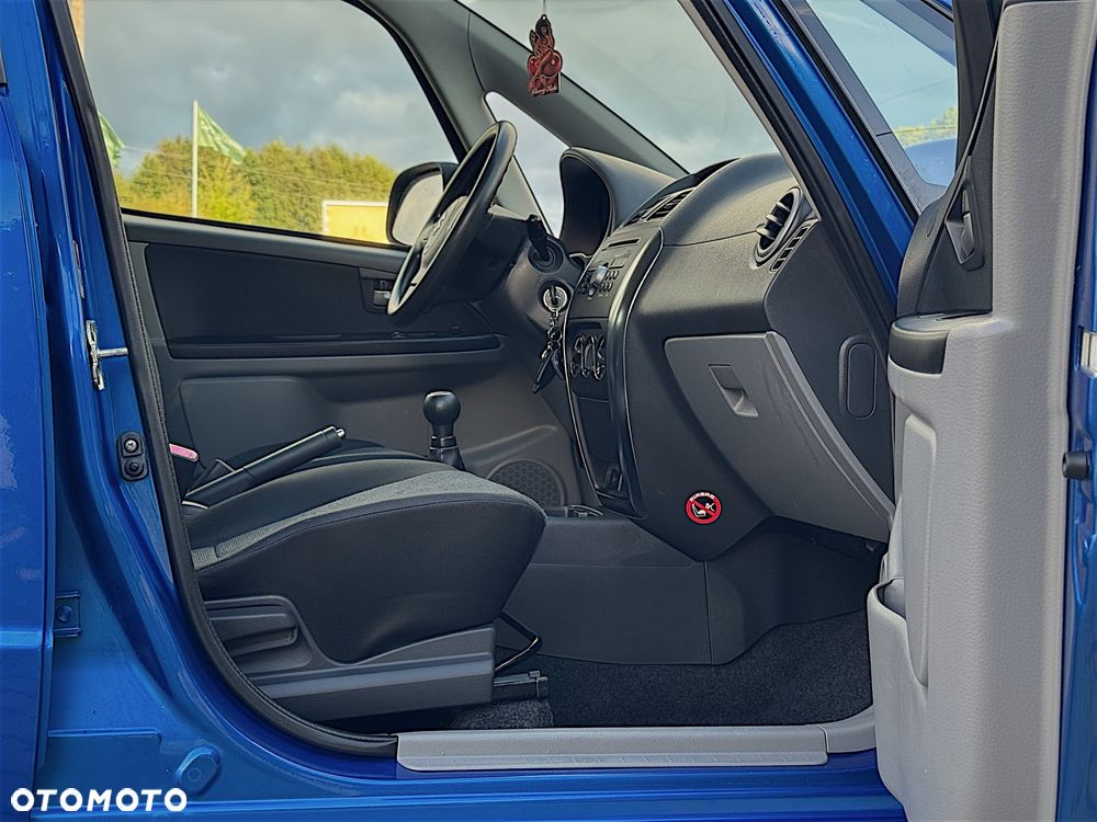 Suzuki SX4 1.6 GLX / Comfort - 7