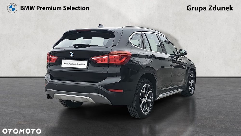 BMW X1 sDrive18i xLine - 13