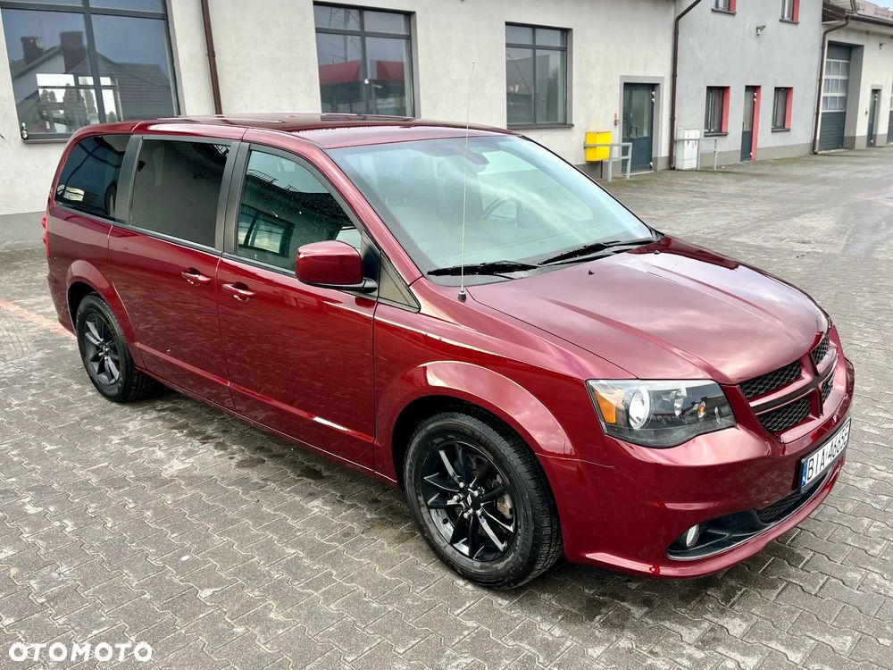Dodge Grand Caravan 3.6 R/T - 8