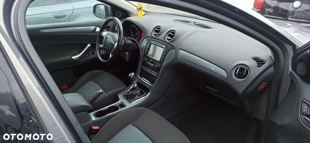Mondeo MK4 lift z silnikiem diesla 2,0 tdci i skrzynią manualną 6 biegów - 7