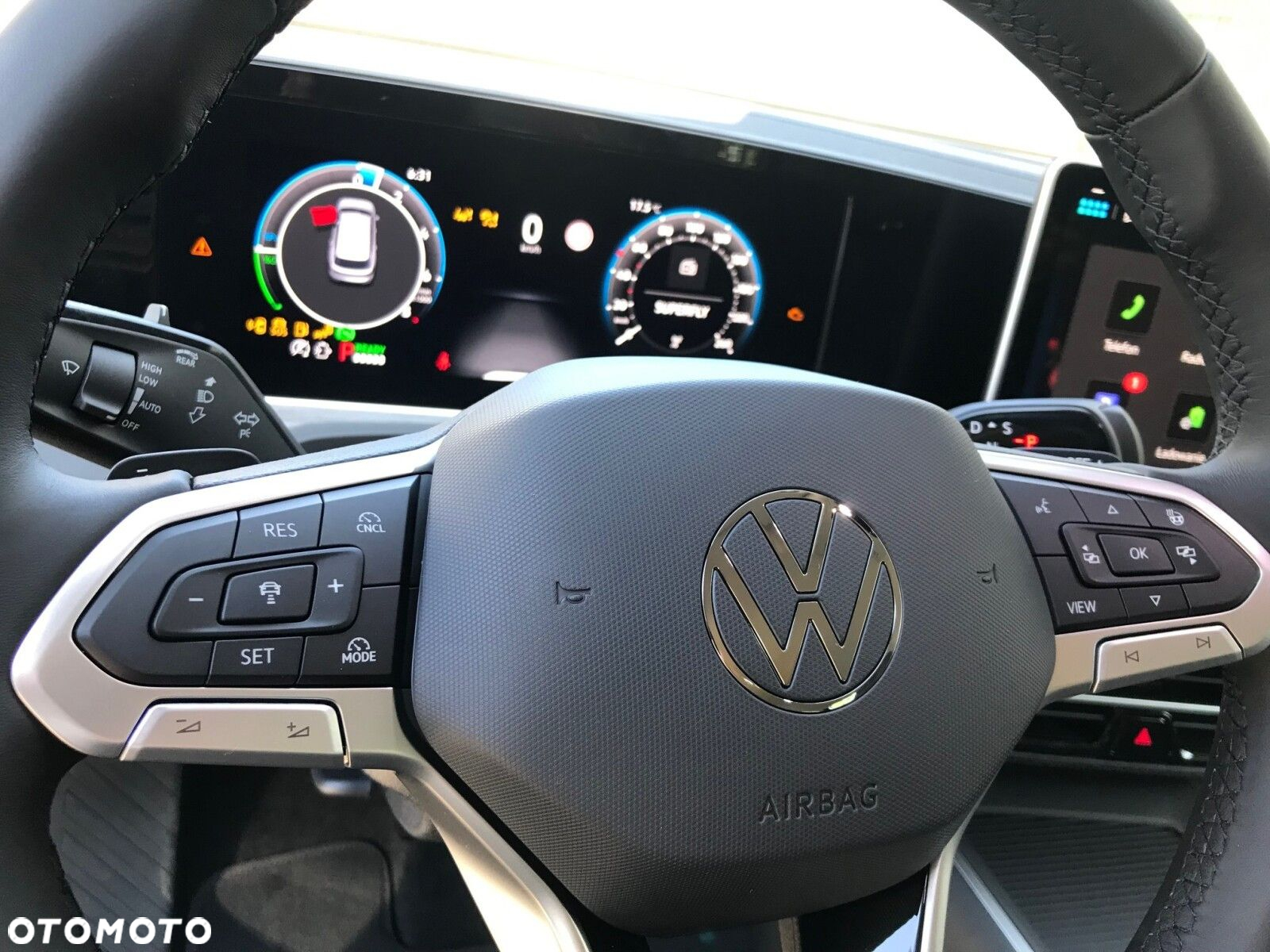 Volkswagen Passat - 8