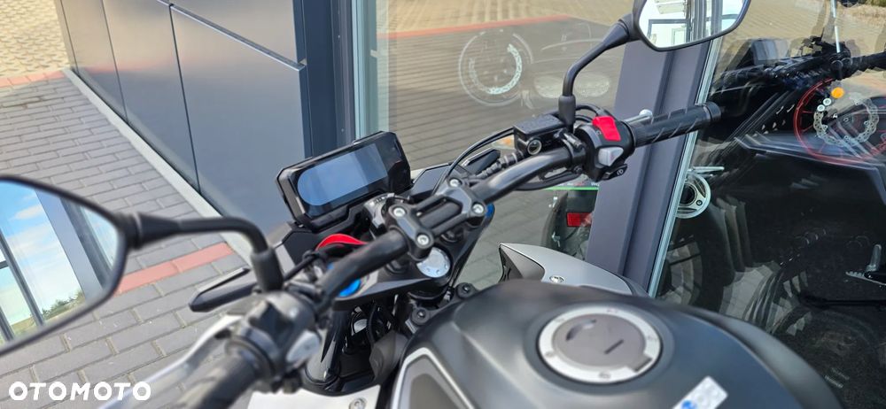 Honda CB - 31
