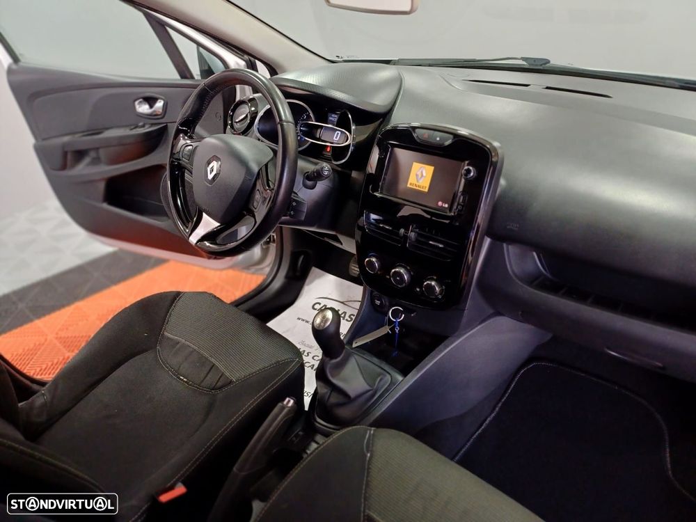 Renault Clio Sport Tourer 1.5 dCi Dynamique S - 21