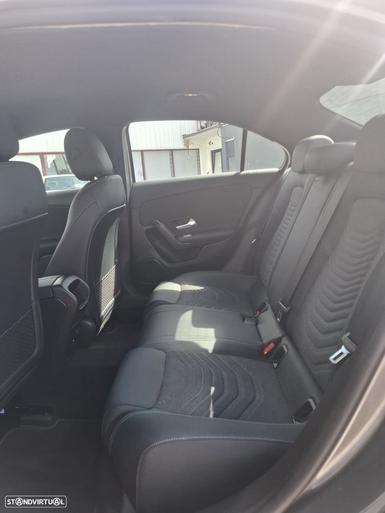 Mercedes-Benz A 250 Limousine e - 8