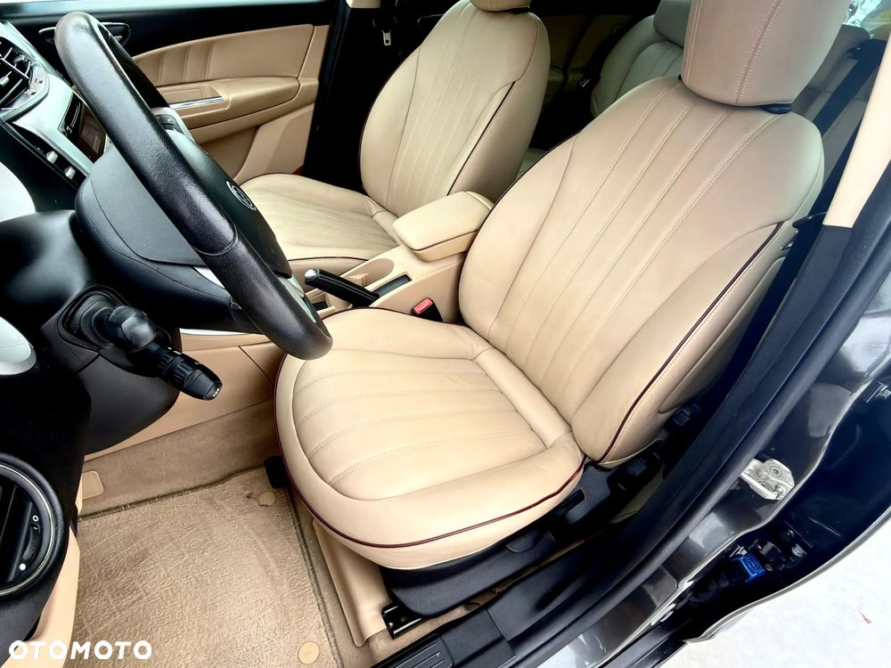 Lancia Delta 1.4 T-Jet 16v Oro - 17