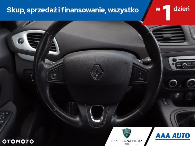 Renault Scenic - 18