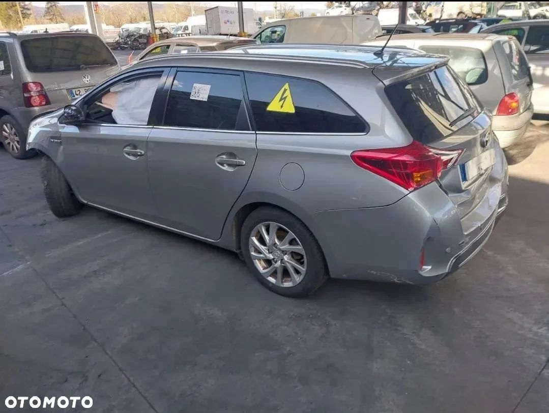 Toyota Auris 1.8 VVT-i Hybrid Automatik Comfort - 1