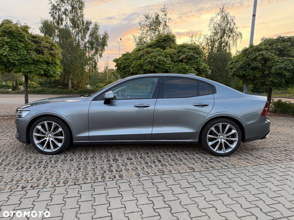 Volvo S60 T5 Momentum Pro - 12