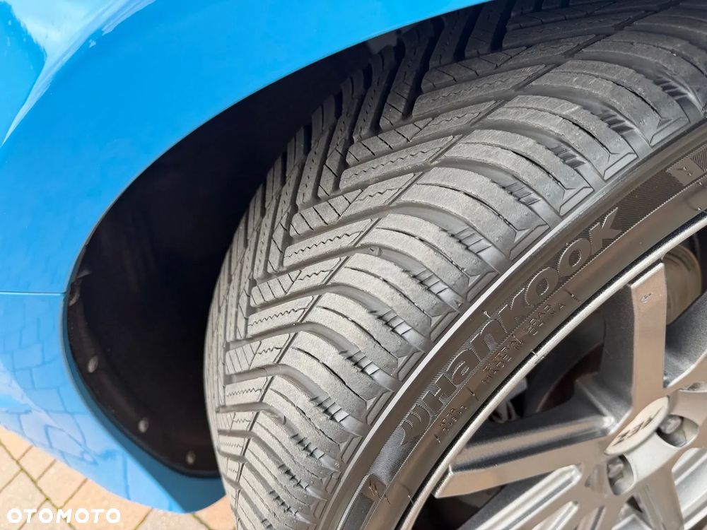 Volvo V40 D2 Drive-E R-Design Momentum - 36