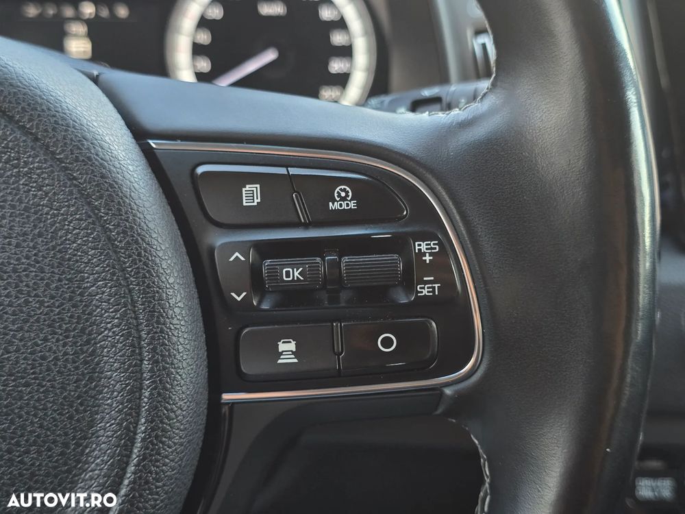Kia Niro - 25