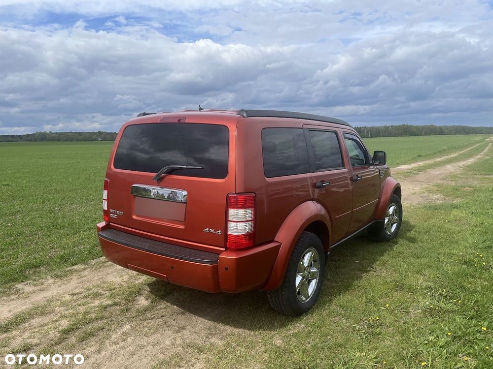 Dodge Nitro 3.7 V6 SLT 4WD - 10