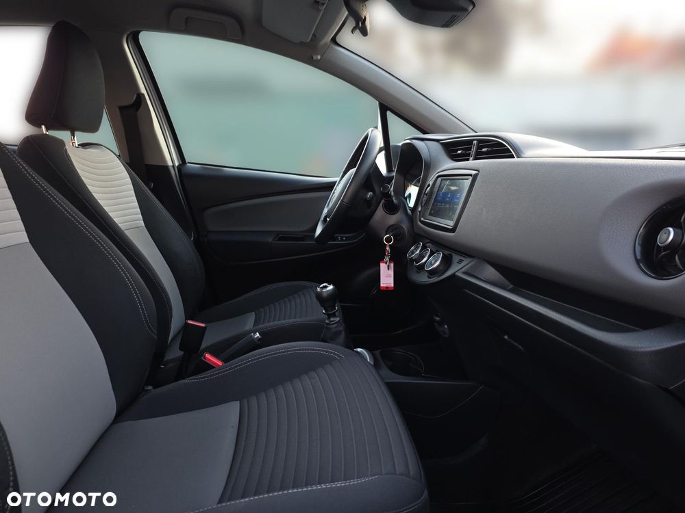 Toyota Yaris - 9