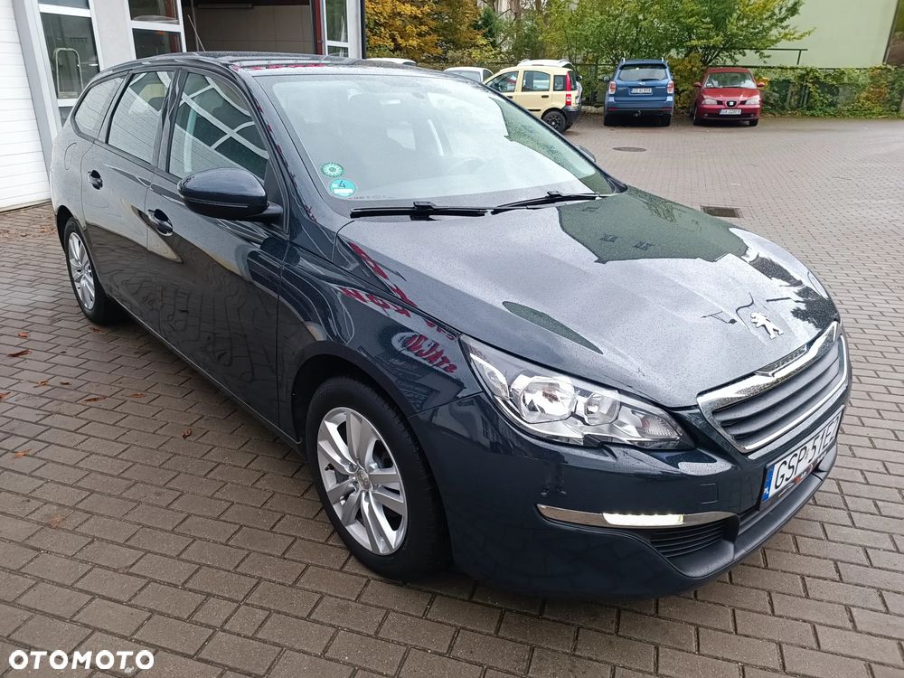 Peugeot 308 1.2 PureTech Active S&S EAT6 - 10