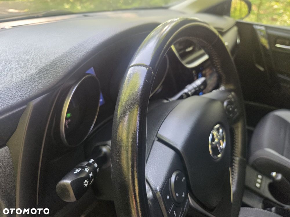Toyota Auris - 19