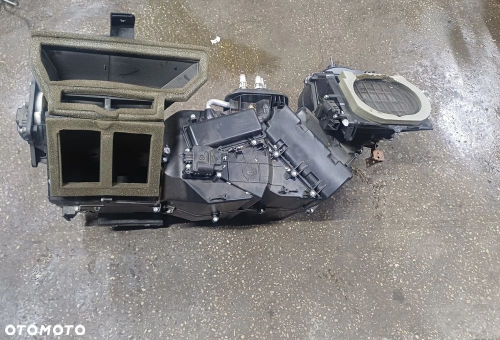 Kompletna nagrzewnica dmuchawa FORD F150 03-08R