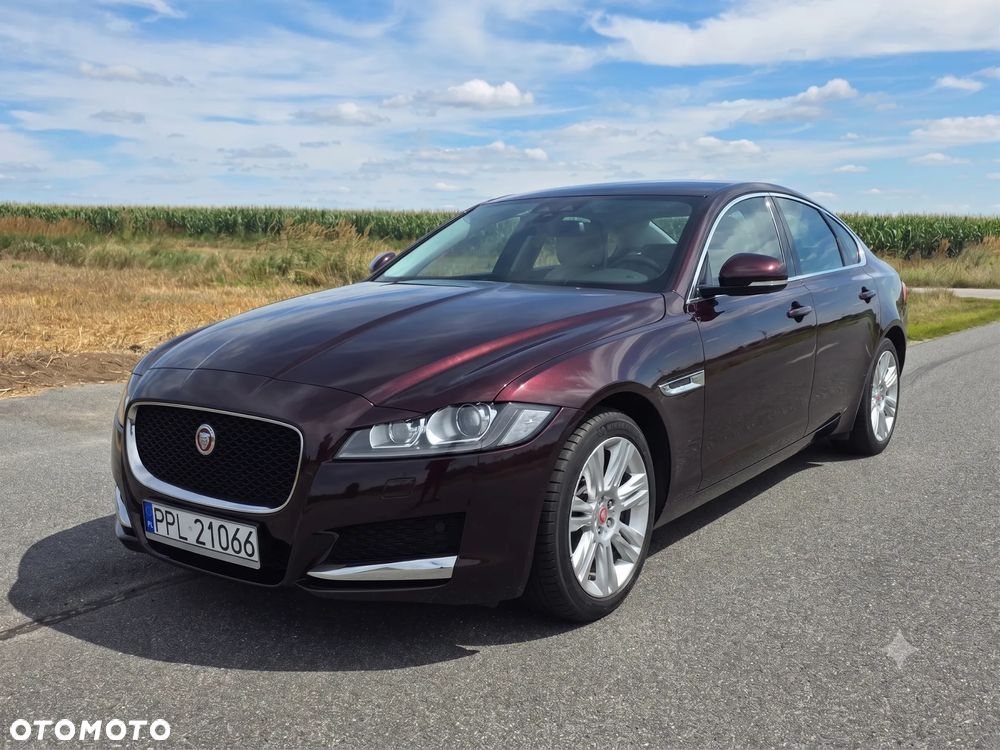 Jaguar XF 2.0 T Prestige - 1