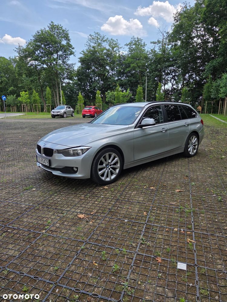 BMW Seria 3 320d DPF - 22