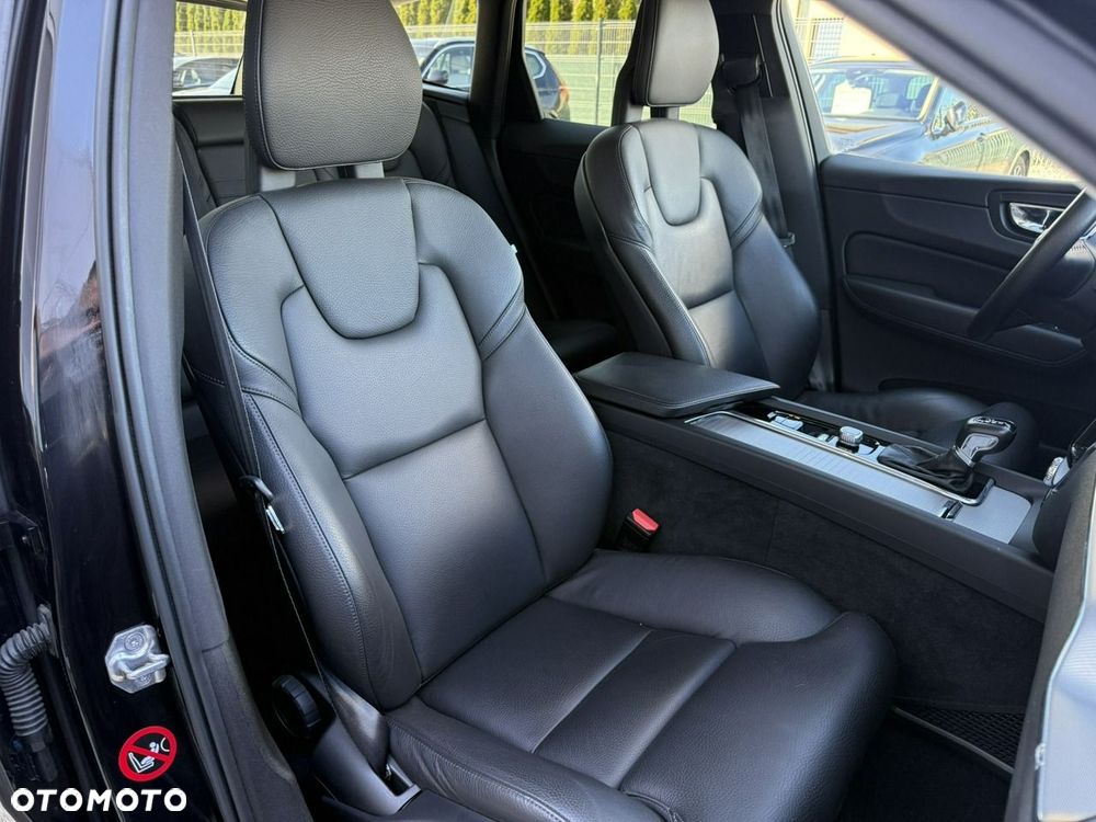 Volvo XC 60 D4 AWD Inscription - 19