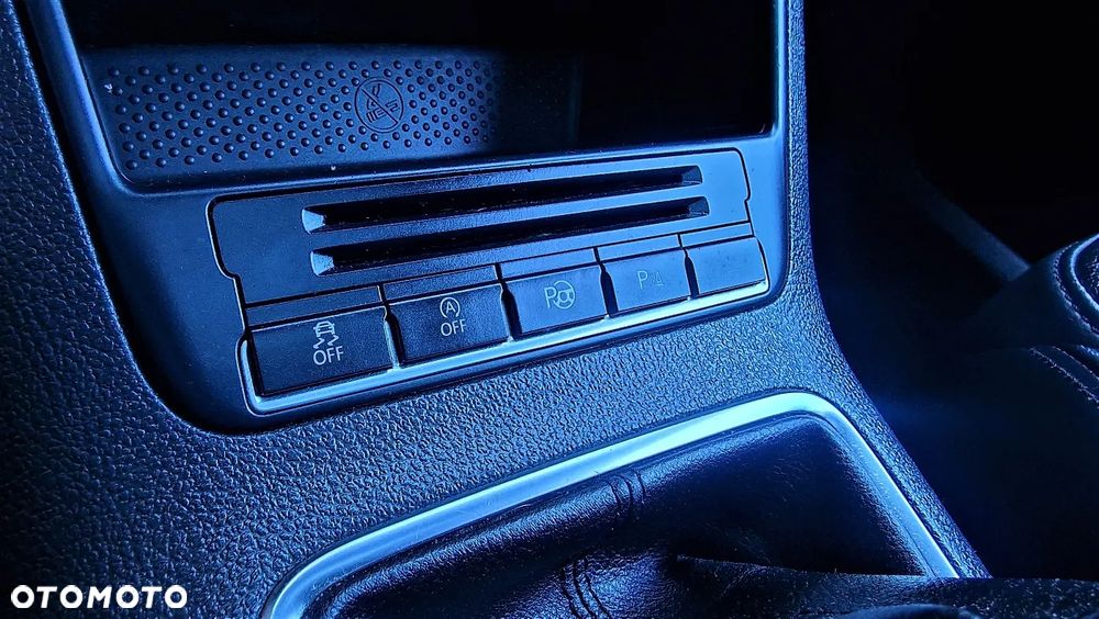 Volkswagen Tiguan 2.0 TDI R-Style - 18
