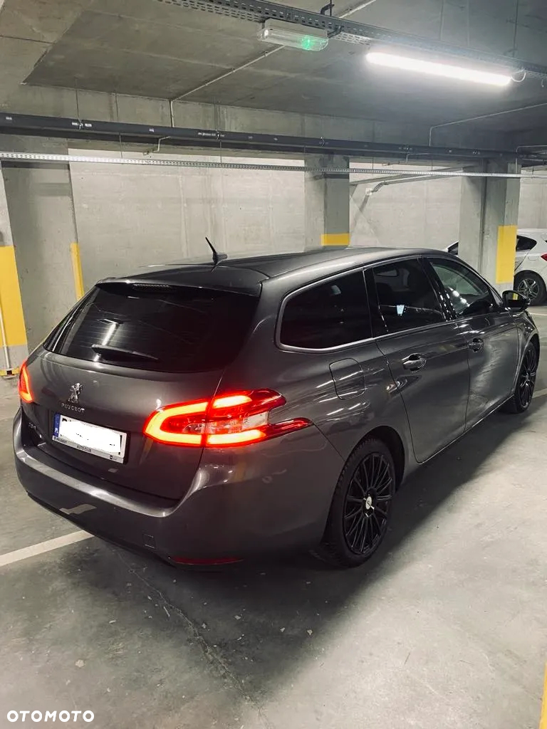 Peugeot 308 SW BlueHDi 130 EAT8 Stop & Start Active - 7